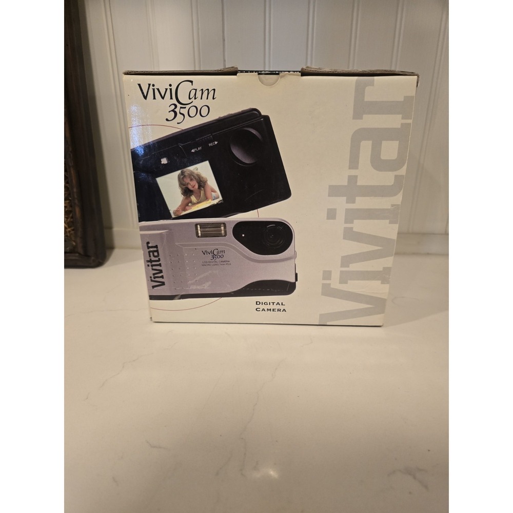 Vintage Vivitar ViviCam 3500 Digital Camera LCD Digital Photography